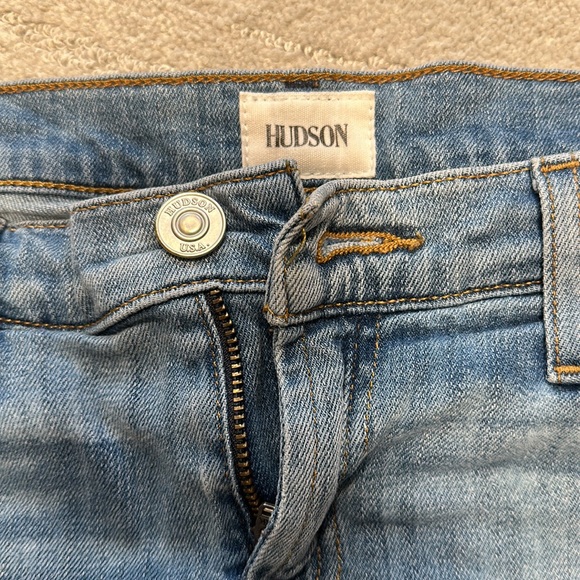 Hudson Kenzie Cut Off Shorts - Picture 7 of 9